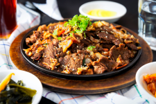 Bulgogi – Koreanisches BBQ-Rindfleisch
Ein...